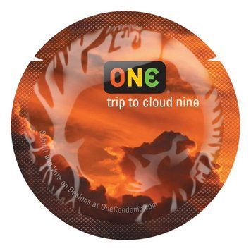 Презерватив оранжевый ONE Color Sensations - ONE trip tot cloud nine (Orange), 1 шт. SX0771 фото