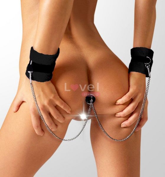 Наручники з металевою анальною пробкою Art of Sex Handcuffs with Metal Anal Plug size M Black SO6235 фото