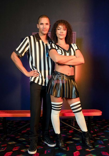 Костюм рефери Leg Avenue Time Out Referee M, кроп-топ, юбка, свисток SO9192 фото